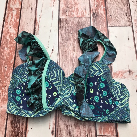 Maaji Other - Maaji Ruffled Bikini Top